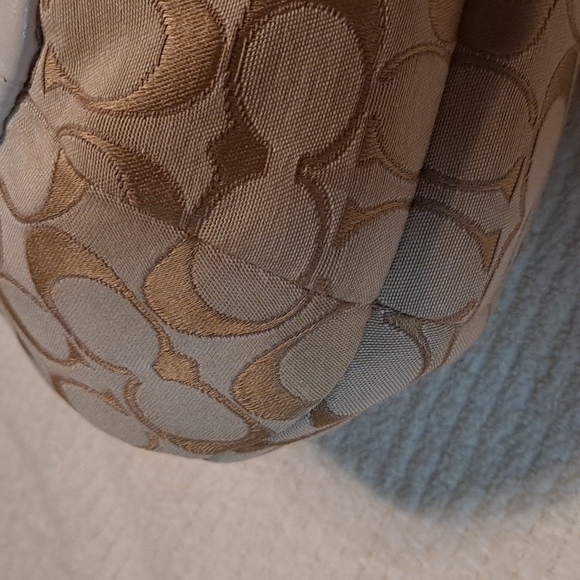 COACH CRICKET SHOULDER BAG - Picture 7 of 12